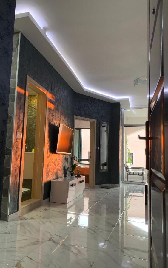 Sound Of The Sea Apartment Sveti Stefan Extérieur photo