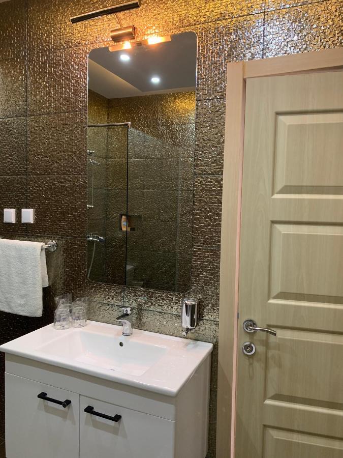 Sound Of The Sea Apartment Sveti Stefan Extérieur photo