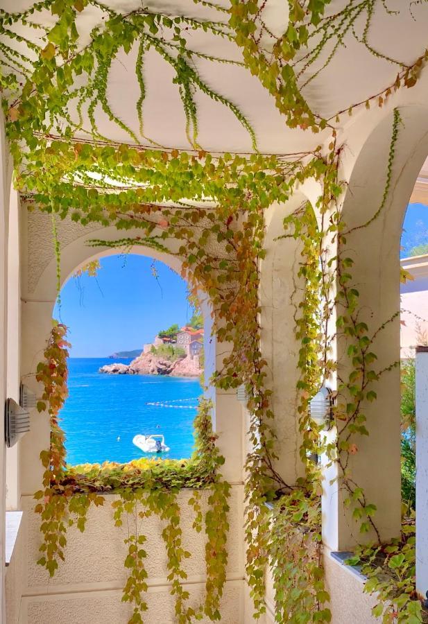 Sound Of The Sea Apartment Sveti Stefan Extérieur photo