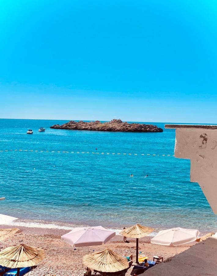 Sound Of The Sea Apartment Sveti Stefan Extérieur photo