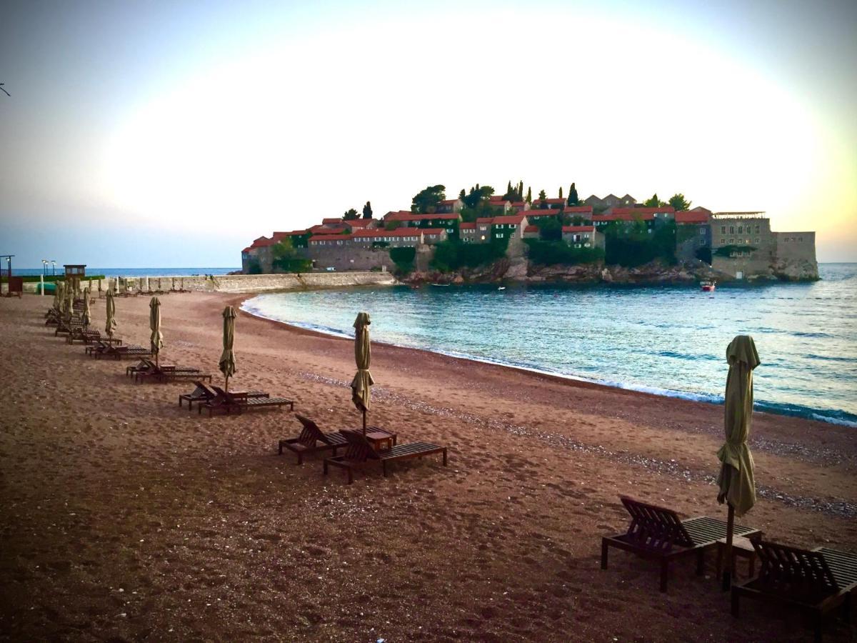 Sound Of The Sea Apartment Sveti Stefan Extérieur photo
