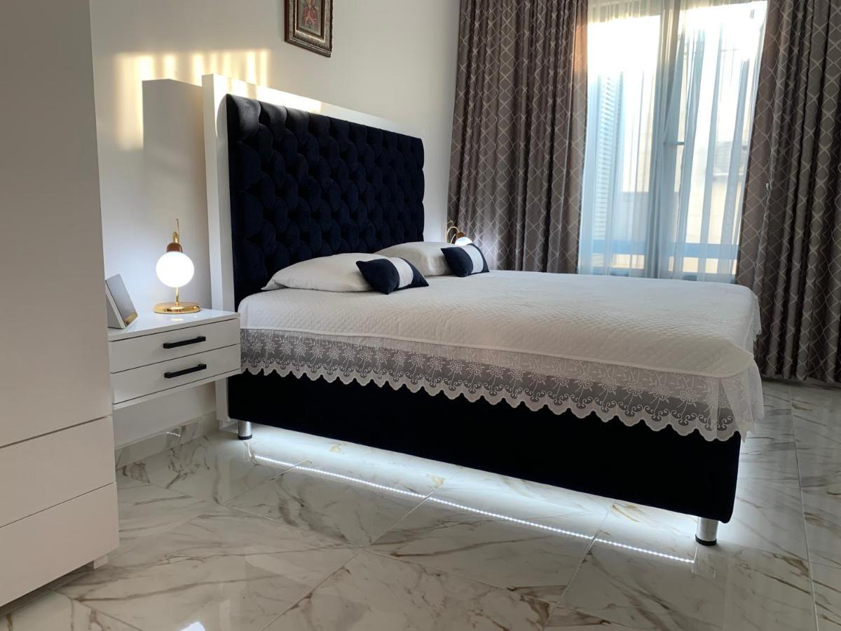 Sound Of The Sea Apartment Sveti Stefan Extérieur photo